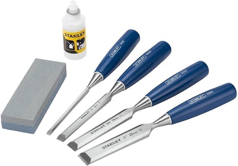 Bevel Edge Chisel Set and Oilstone 2