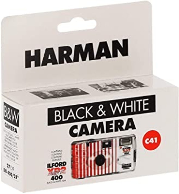 10 Best Disposable Cameras UK 2024 | Kodak, Fujifilm and More 2