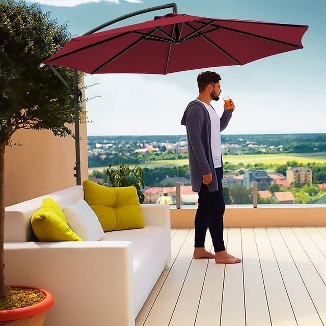 Cantilever Parasol 1