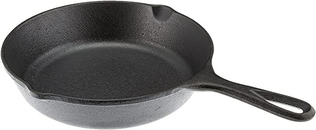 10 Best Cast Iron Pans UK 2024 | Staub, Lodge and More 3