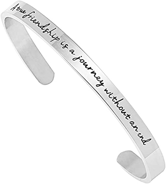 10 Best Friendship Bracelets UK 2024 | Estella Bartlett, Lola Rose and More 2