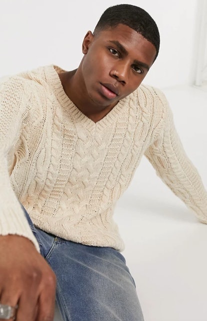 Heavyweight Cable Knit V-neck Jumper 2