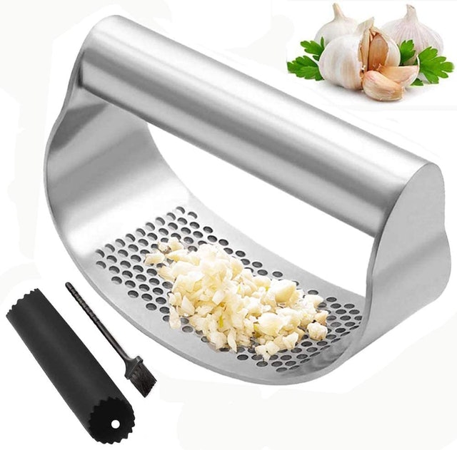 9 Best Garlic Presses 2024 | UK Chef Reviewed 5