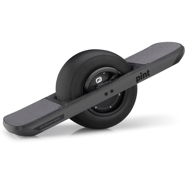 5 Best Electric Skateboards UK 2024 | Evolve, Onewheel and More 4