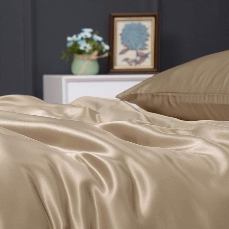 19 Momme Duvet Cover With Fitted Sheet 2
