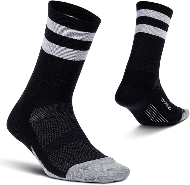 10 Best Winter Cycling Socks UK 2024 | Polaris, Sealskinz and More 5