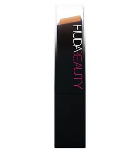 10 Best Stick Foundations 2024 | UK Makeup Artist Reviewed 1