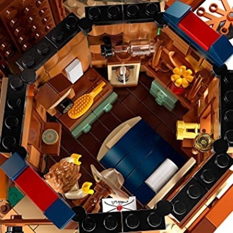 Tree House Collectors Model 3