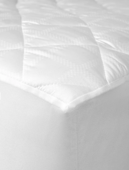 10 Best Mattress Protectors 2024 | UK Interior Designer Reviewed 2