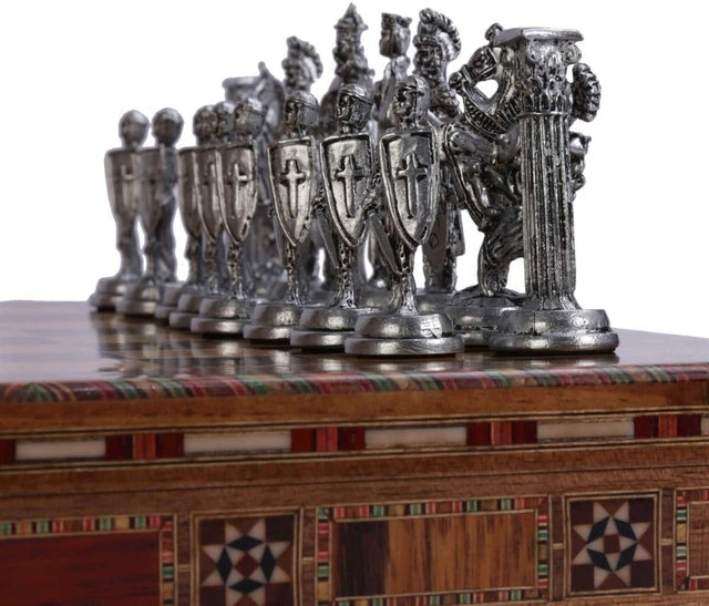 Historical Antique Chess Set 2