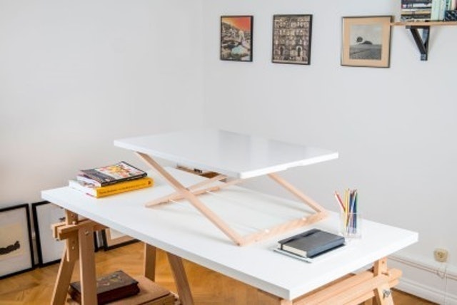 Desk Riser 3