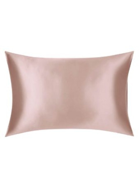 8 Best Silk Pillowcases UK 2024 | Interior Designer Reviewed 5