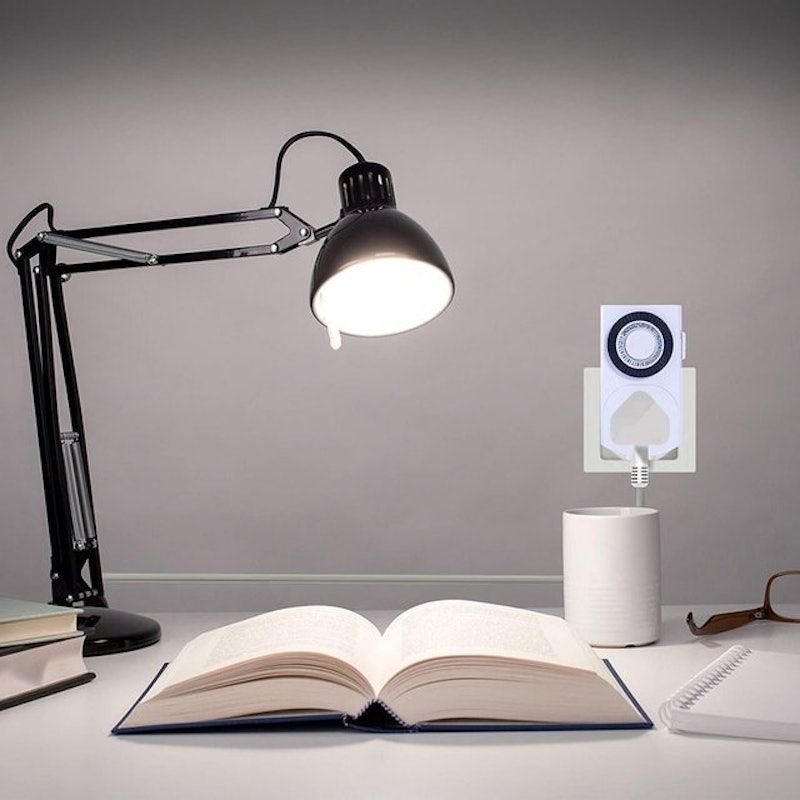 24-Hour Mechanical Plug In Timer 2