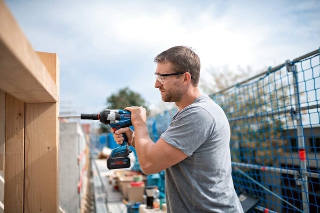 H Cordless Impact Driver 2