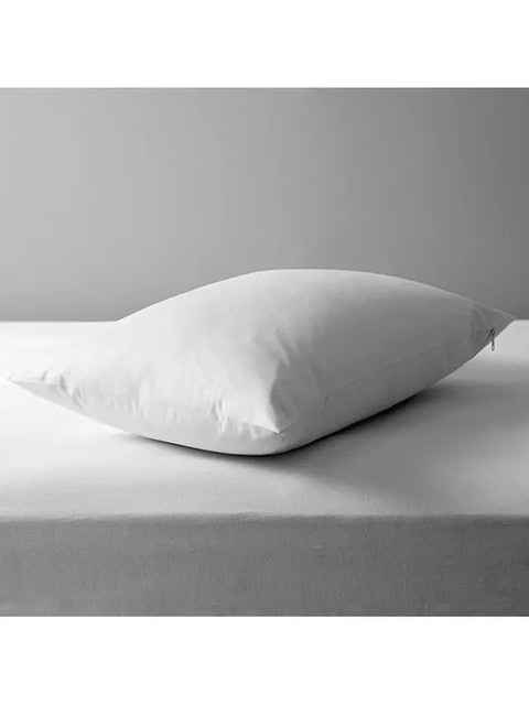 7 Best Pillow Protectors UK 2024 | Aller-Ease, Velfont and More 3