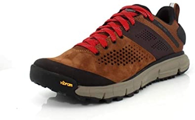 10 Best Hiking Boots for Men UK 2024 | Salomon, Keen and More 3