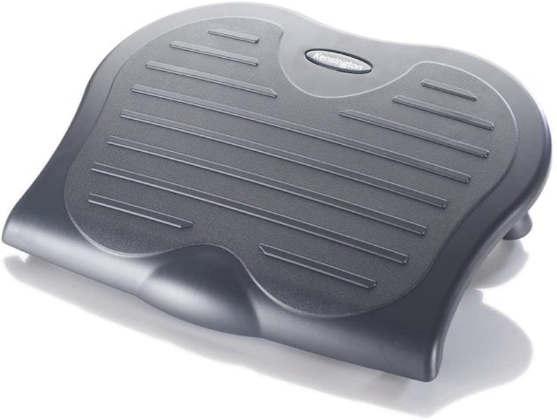 Adjustable Ergonomic Footrest 1