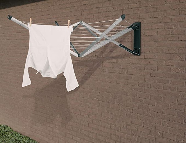WallFix Retractable Washing Line 3