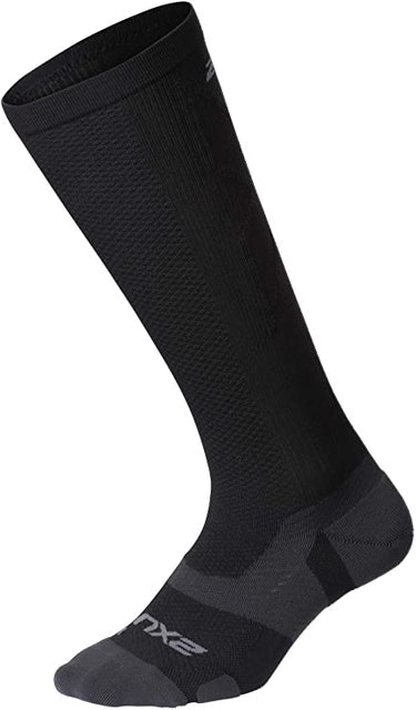 10 Best Compression Socks for Running UK 2024 | 2XU, Cep and More 1