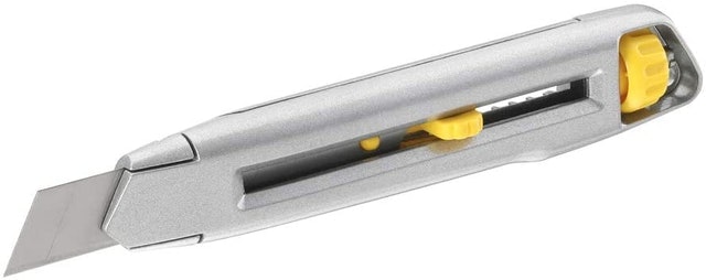 Snap Off Blade Knife 1
