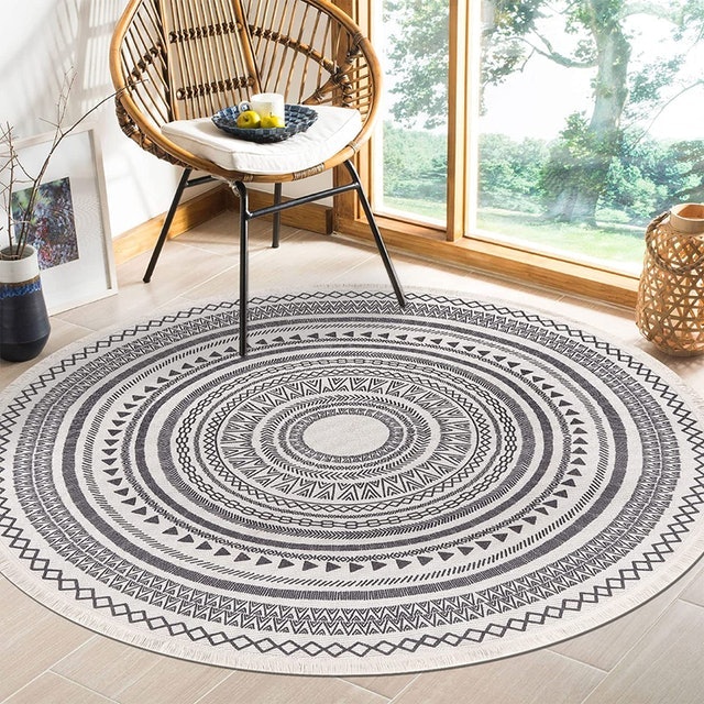 10 Best Outdoor Rugs UK 2024 | Great for All Surfaces 4