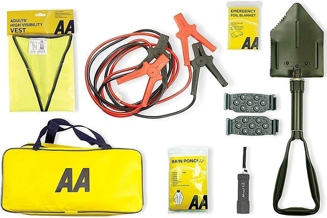 Emergency Winter Car Kit 1