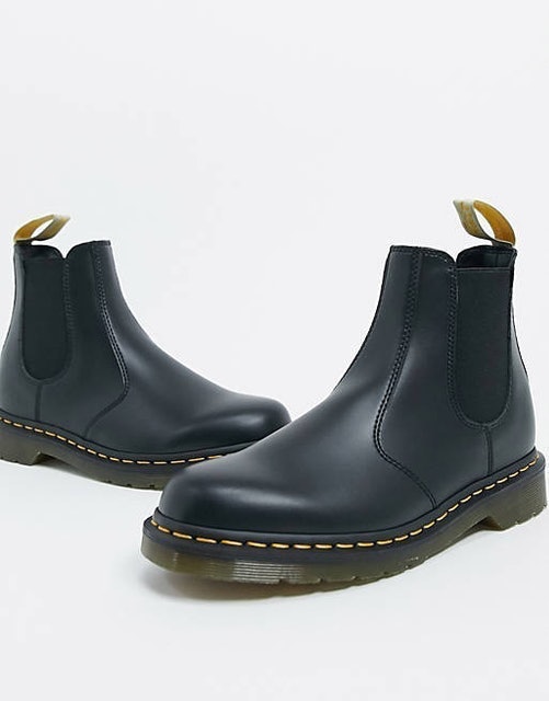 2976 Vegan Chelsea Boots 2