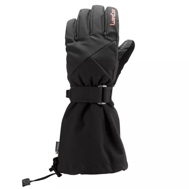 10 Best Ski Gloves for Kids UK 2024 | Hestra, Trespass and More 2