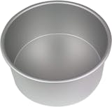 10 Best Cake Tins UK 2024 | Prestige, Le Creuset and More 5