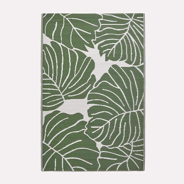 10 Best Outdoor Rugs UK 2024 | Great for All Surfaces 1