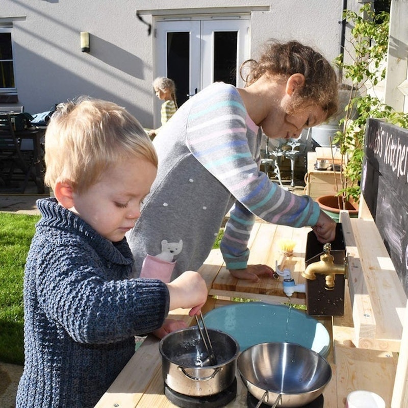 Mud Kitchen With Working Tap 2