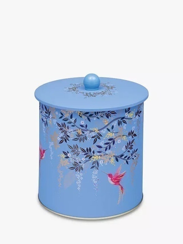 Chelsea Collection Birds Round Biscuit Tin 1
