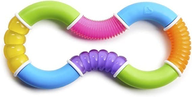 Twisty Figure 8 Teething Toy 1