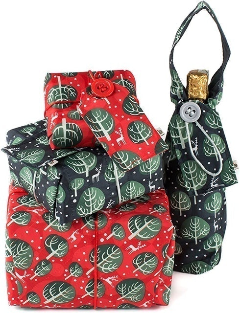 10 Best Christmas Wrapping Paper UK 2024 | John Lewis, Wrag Wrap and More 2