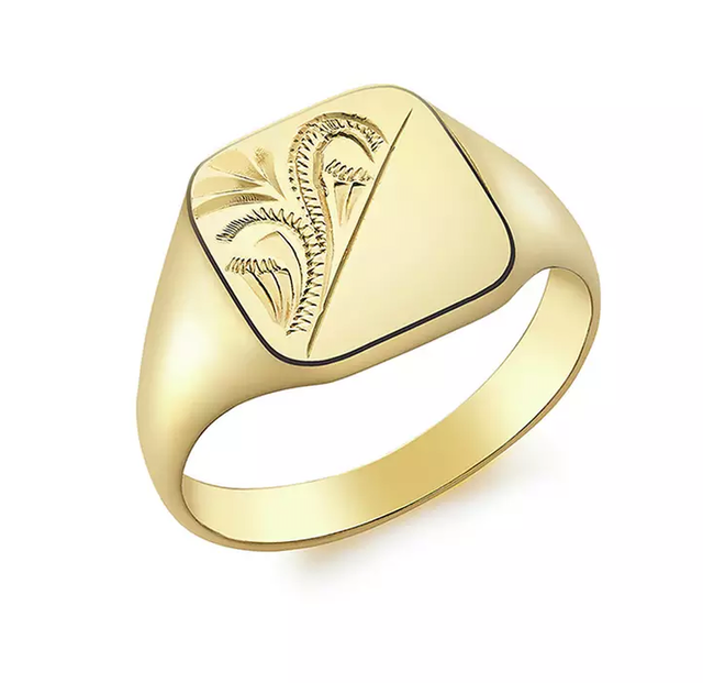 10 Best Personalised Rings UK 2024 | IBB, TJC and More 1