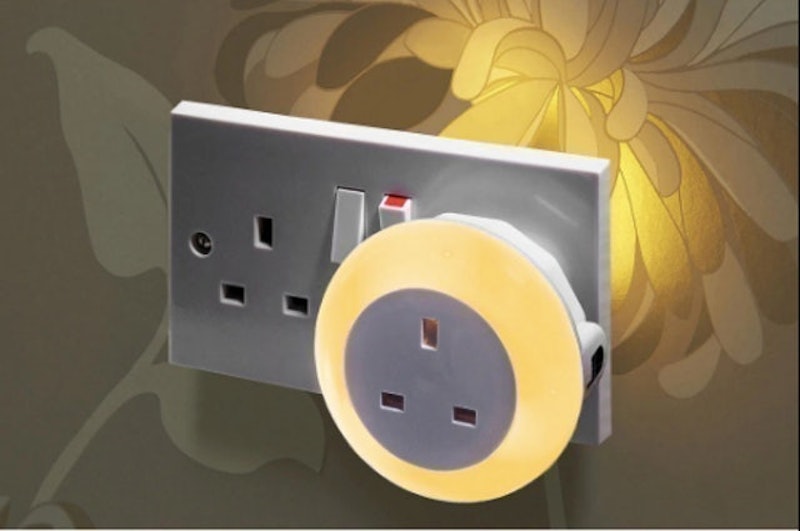 Dusk Sensor Colour Night Light 2