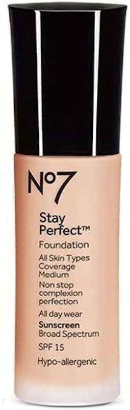 Stay Perfect Foundation 1