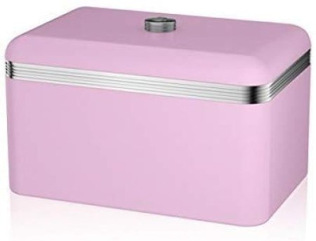 Retro Bread Bin 1