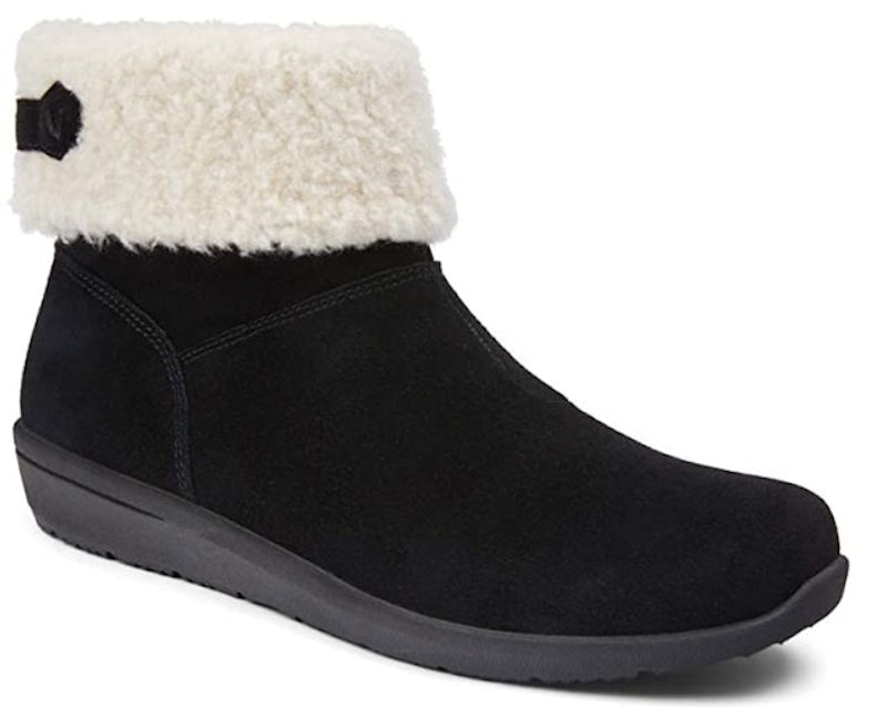 4. FitFlop Women’s Ottie Faux Suede Ankle Boots – Black 1