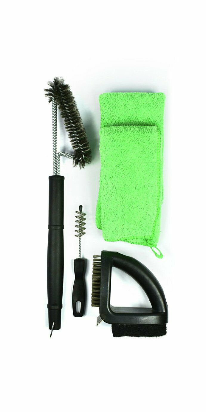 10 Best BBQ Cleaners UK 2024 | Weber, Grillaholics and More 1