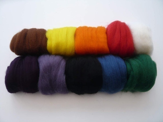 Boxed Needle Felting Starter Kit (Vegan) 2