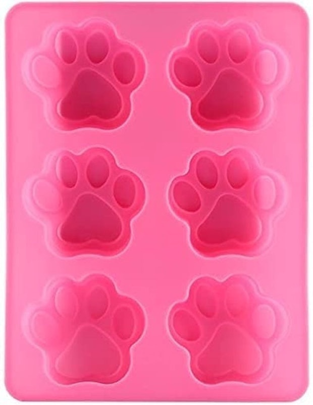 6 Cavity Paw Print Silicone Mould 3