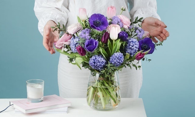 10 Best Flower Delivery Services UK | M&S Serenata Flowers and More 2