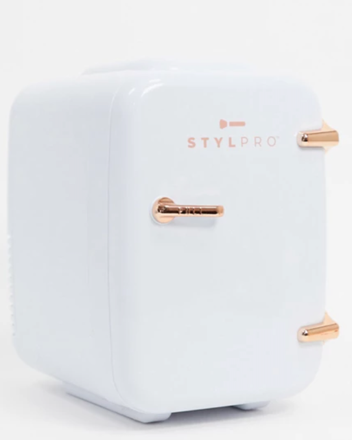 10 Best Skincare Fridges UK 2024 4