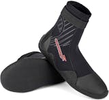 10 Best Wetsuit Boots UK 2024 | O'Neill, Rip Curl and More 5