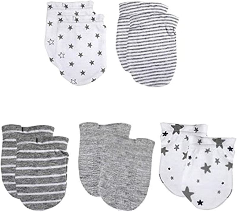 Scratch Mittens for Newborns 1
