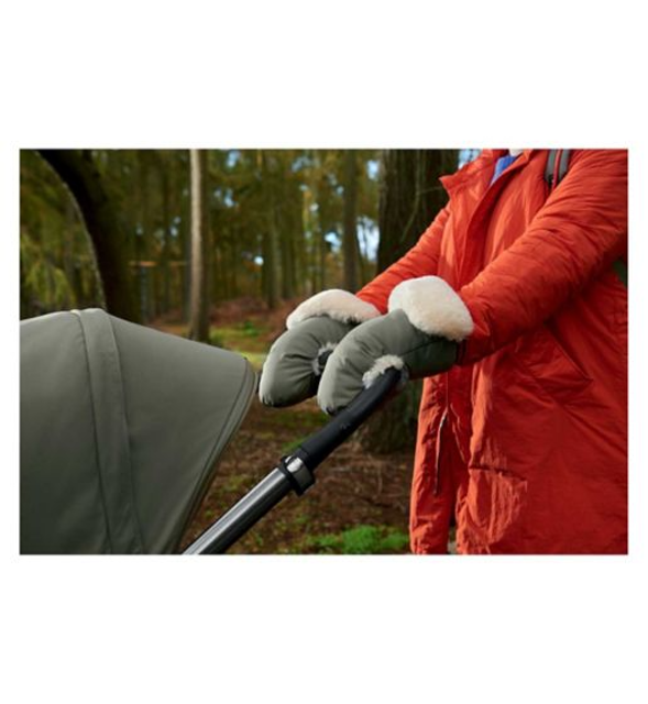 Everest Sheepskin Pram Mitts 3