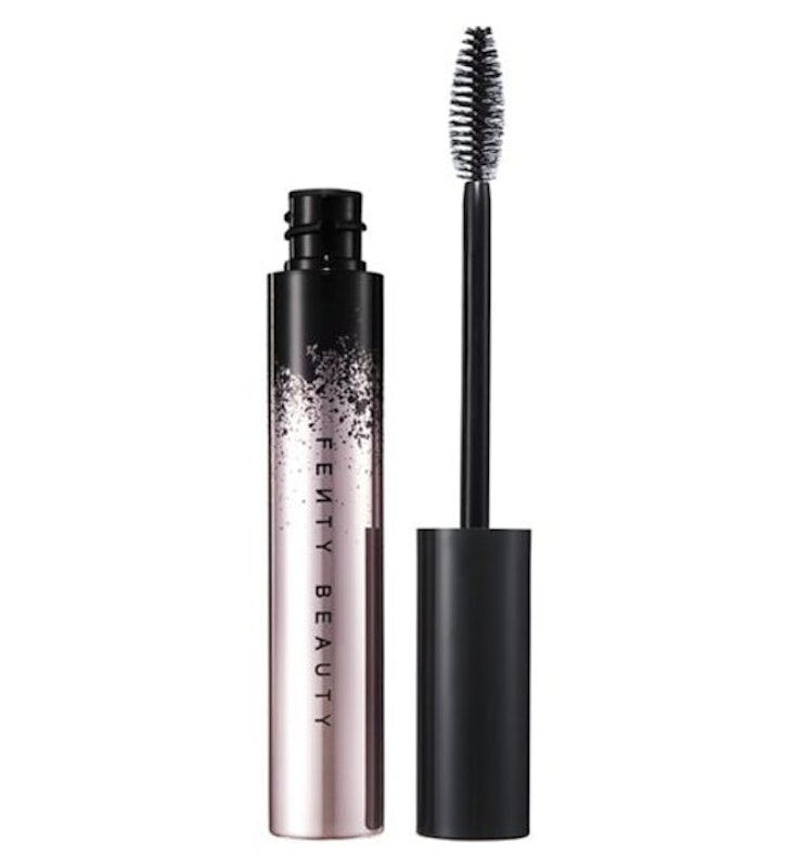 Full Frontal Volume Lift & Curl Mascara 1