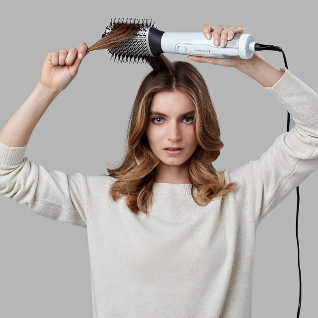 Hydraluxe Volumising Hot Air Styler 3