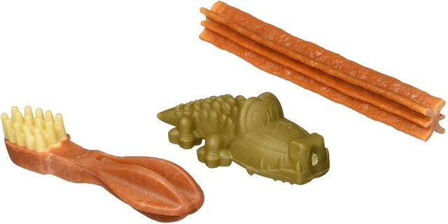 10 Best Dental Chews for Dogs UK 2024 | Lily’s Kitchen, Pedigree and More 4